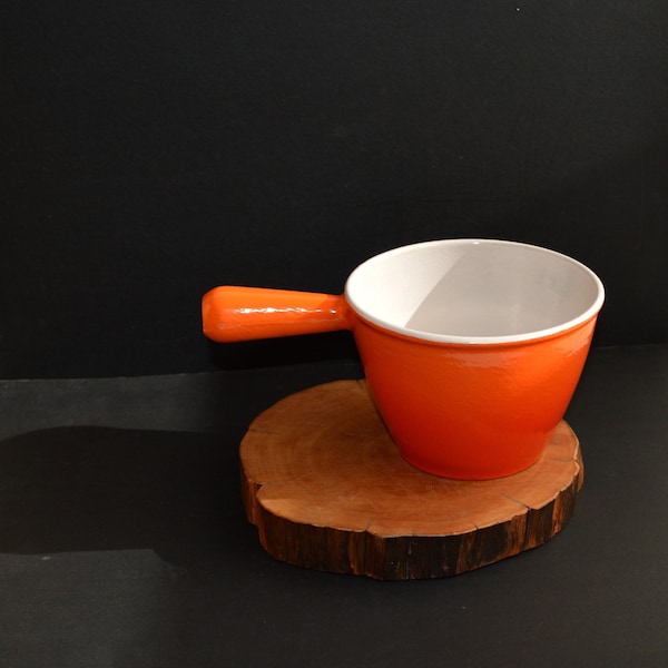 Vintage LE CREUSET enamelled cast iron saucepan, France. Orange and white enamel fondue pot. French retro cast iron cookware.