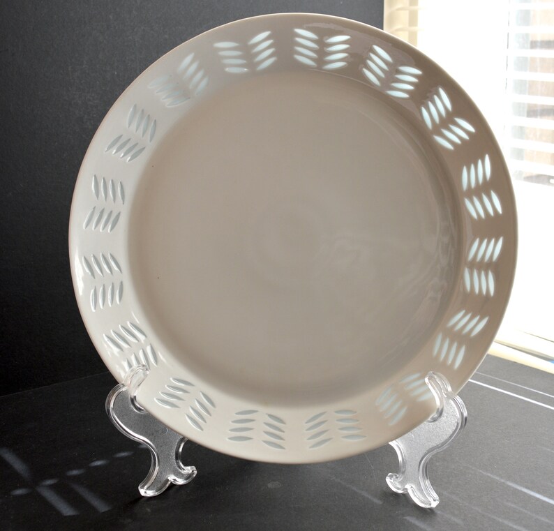 Arabia Rice-Grain Porcelain Serving Plate Cake Platter 27.5 cm Vintage by FRIEDL HOLZER-KJELLBERG of Finland 1950/'s