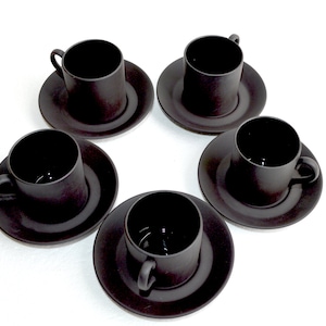 Reserved KY 5 Wedgwood BLACK BASALT demitasse / mocha / espresso cups and saucers, England. Rare, vintage 1960's English ceramics.