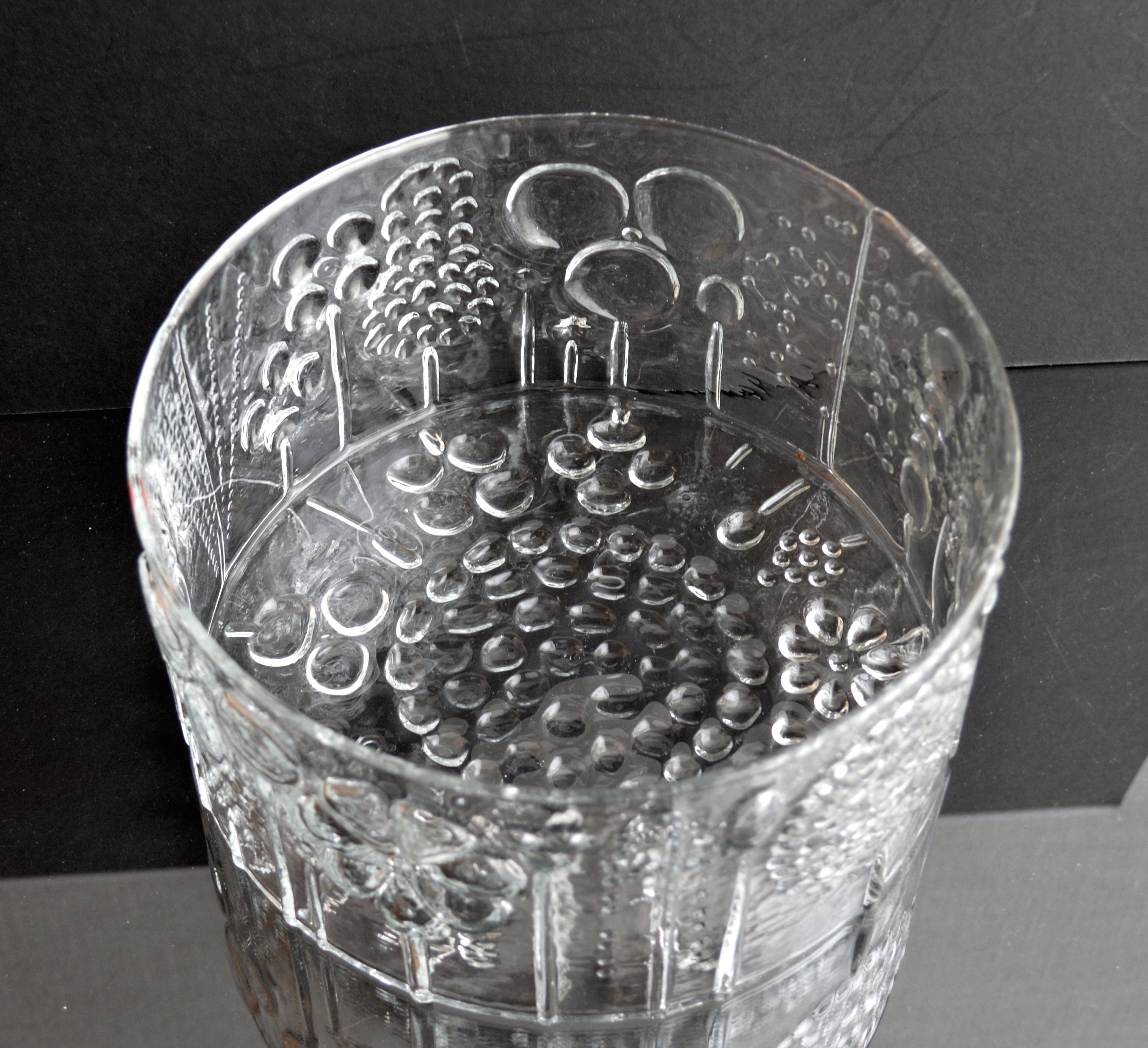 1980年代のヴィンテージフローラスタイルガラスボウル、スカンジナビア