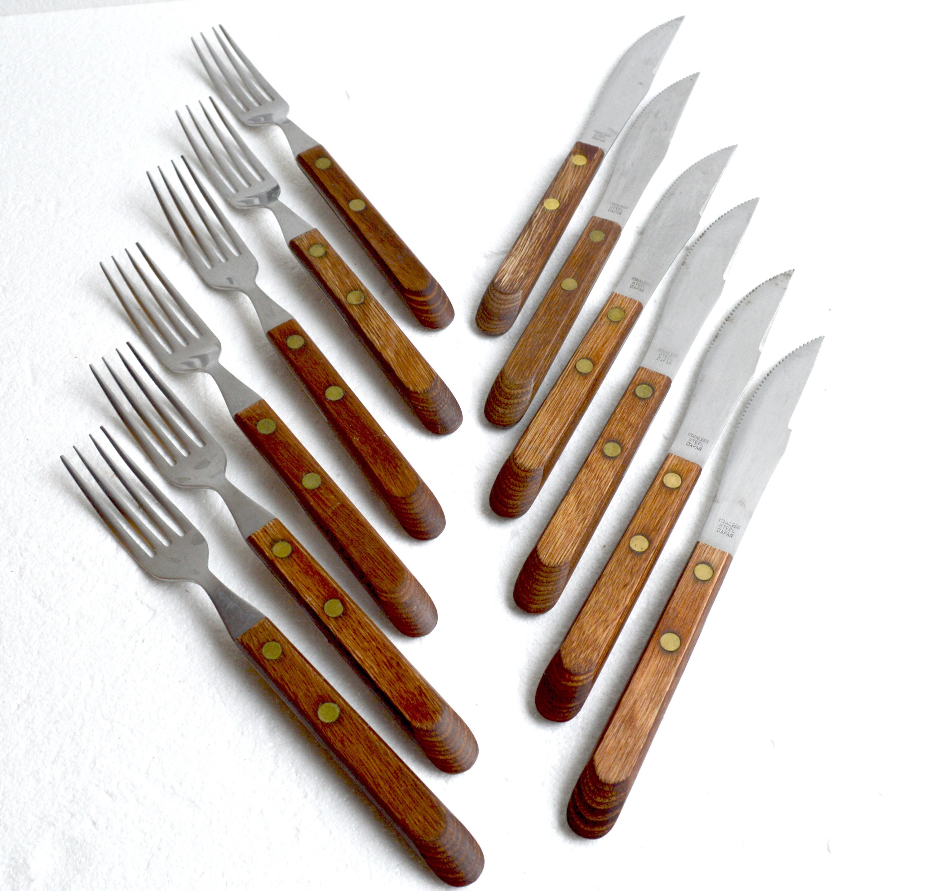 Le Creuset Cheese Knives, Set of 3 | Italian Olive Wood, German Steel