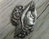 Signed Vintage Jewelry Seagull Pewter Canada Girl with Straw Hat Flower Brooch. Very good condition pewter brooch with rollover safety pin