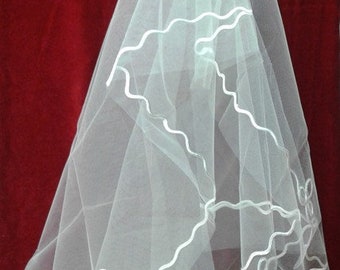 Elegant, Beautiful Tulle Veil, 1 Layer Bridal Veil with Ribbon Edge, Elbow Length, Bride, Wedding, White Loop Edge Design  (V6)