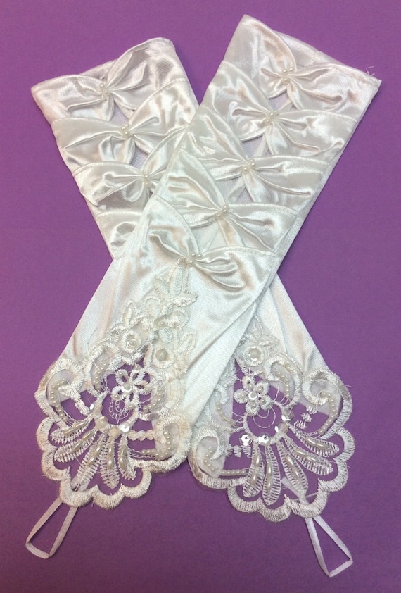 Elegant, Beautiful Bridal Gloves in Satin, Lace an