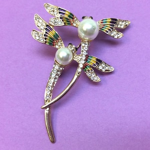 Elegant, Beautiful Brooch, Lapel, Scarf Pin, All Occasion, Wedding Party, Jeweled Double Dragonfly, Pearl & Rhinestone Accents (P86)