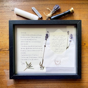 Carta a Gillian Arte mural de magia práctica con papel vintage y romero y lavanda prensados - Decoración con citas mágicas