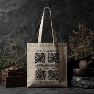 Bolsa de mano botánica Nordic Crow / Bolsa para libros de folclore imagen 3