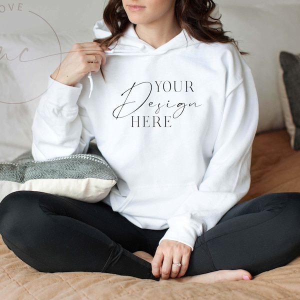 White Gildan 18500 Hooded Sweatshirt Mockup, White Sweatshirt Mockup, Fall Mockup, Lifestyle Model Sweatshirt Mockup, Gildan Sweatshirt Mock