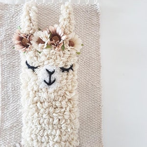 L size llama sleepy eyes wallhanging woven wall decor nursery kidsroom image 5