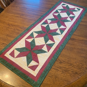 Patchwork Star Table Runner Pattern PDF by Simpson Designs Studio, Digital Pattern