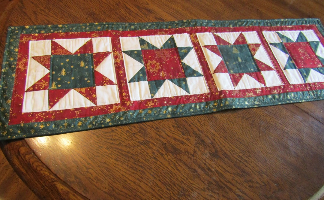 Christmas Star Table Runner Pattern PDF by Simpson Designs Studio, Digital Pattern