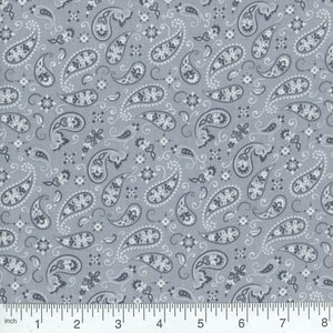Amazon.com: Olive Drab Solid Color Jumbo Bandana (27