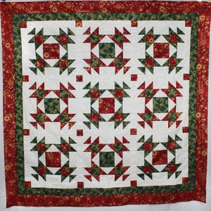 Christmas Lap Quilt Pattern PDF by Simpson Designs Studio, Digital Pattern