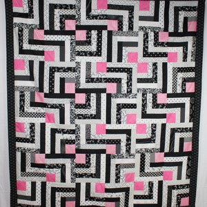 Cornered Quilt Pattern PDF by Simpson Designs Studio, Digital Pattern