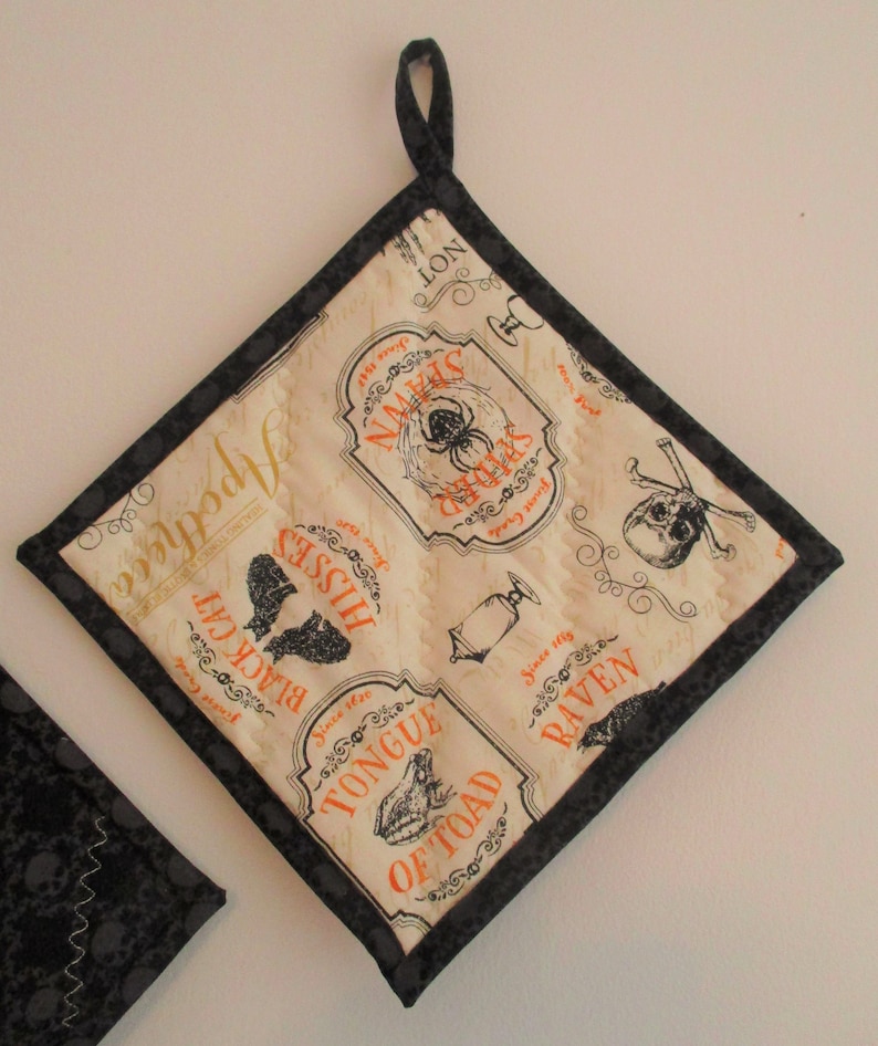 Halloween Pot Holders 8 Inch Pot Holders Set of 2 Halloween Decor Cotton Hot Pads Quilted Pot Holders Housewarming Gift