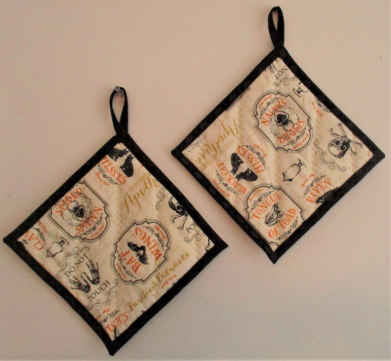 Halloween Pot Holders 8 Inch Pot Holders Set of 2 Halloween Decor Cotton Hot Pads Quilted Pot Holders Housewarming Gift