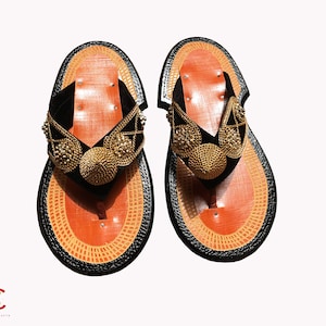 Handmade Men&#39;s Traditional Slippers Ghanaian Leather Slippers Men&#39;s Shoe Sandals