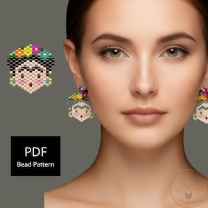 Pode incluir: Brincos de contas e um padrão de contas correspondente com um retrato de uma mulher com um adorno floral. Os brincos e o padrão são feitos com pequenas contas coloridas. O texto "PDF Bead Pattern" está em uma caixa preta.