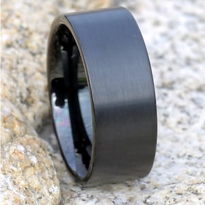 ブラックタングステンリング | ブラシ仕上げ | ブラックタングステン結婚指輪 | メンズ結婚指輪 | タングステンカーバイドリング | ブラックリング