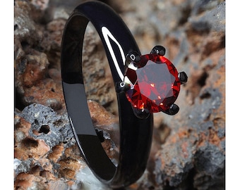 Robijn solitaire verlovingsring, roségouden trouwring, CZ verlovingsring, solitaire damesring, titanium ring, Eternity-ring, jubileumring