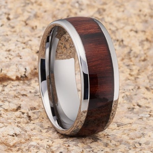 Koa Wood Tungsten Wedding Band Tungsten Wedding Ring Wood Wedding Band Anniversary Ring Men & Women 8mm Koa Wood Ring 画像 1