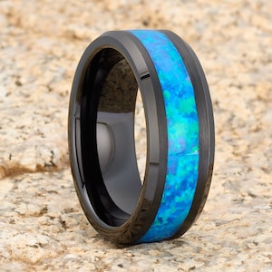 Schwarzer Wolframring mit Opal Inlay, Comfort Fit