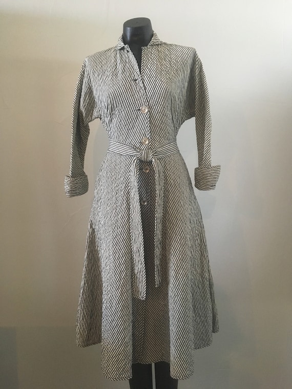 Vintage 1950's Marvelous Mrs. Maisel Hostess Gown!