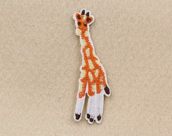 1Pcs 2.5x6.3CM Embroidery Giraffe Iron On Patch Embroidered Animal Patches Applique Sewing Supply