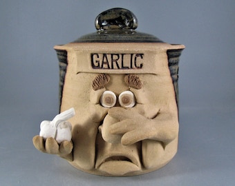 Garlic Keeper