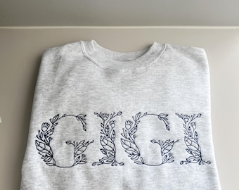GIGI Floral Sweatshirt - Custom Embroidered Grandparent Gift