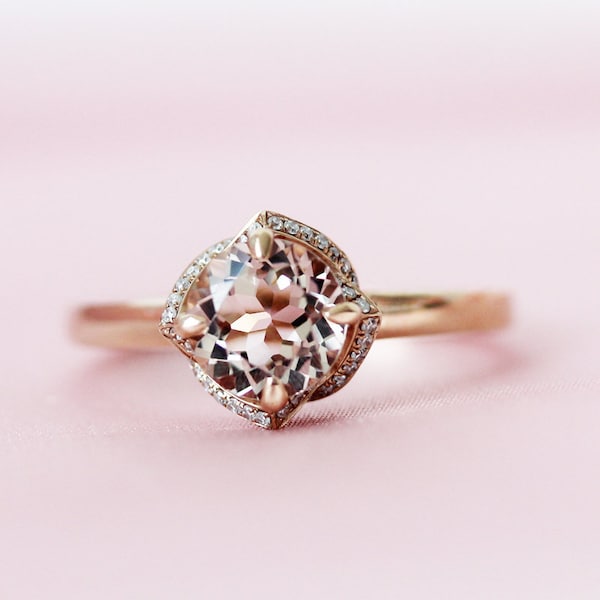 Unique Rose Shaped Round Natural Pink VS Morganite Ring Solid 14K Rose Gold Wedding Ring Engagement Ring Diamonds Accent Ring Promise Ring