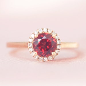 January Birthstone Natural Garnet Ring 6mm Round Shaped Garnet Engagement Ring 14K Rose Gold Wedding Ring Diamonds Halo Ring Bridal Ring