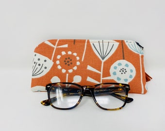 Burnt Orange Scandi Flower Zipped Glasses Pouch, Coral Padded Reading Case, Sunglasses Holder, Gift for her, Letterbox Gift, Mother’s Day
