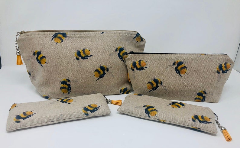Padded Reading Glasses Case Letterbox Gift Bumble Bee Zipped Glasses Pouch Gift for her Small Bumble Bees Sunglasses Holder