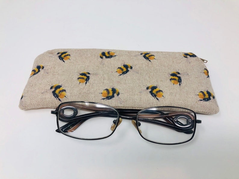 Padded Reading Glasses Case Letterbox Gift Bumble Bee Zipped Glasses Pouch Gift for her Small Bumble Bees Sunglasses Holder