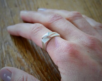 Sterling silver sharp angles ring