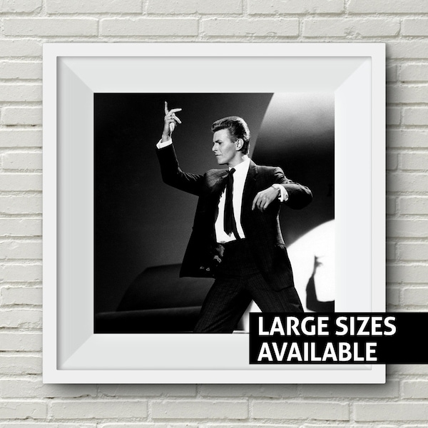 David Bowie Print, Music Print, Music Poster, Black and White Art, Iconic Photo, Wall Art, Cool Art Print, B&W Photography