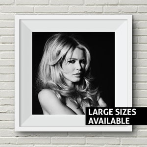 Claudia Schiffer Print Poster Celebrity Super Model Celebrity Photo Black and White, Iconic Art Print, Wall Art Print, B&W