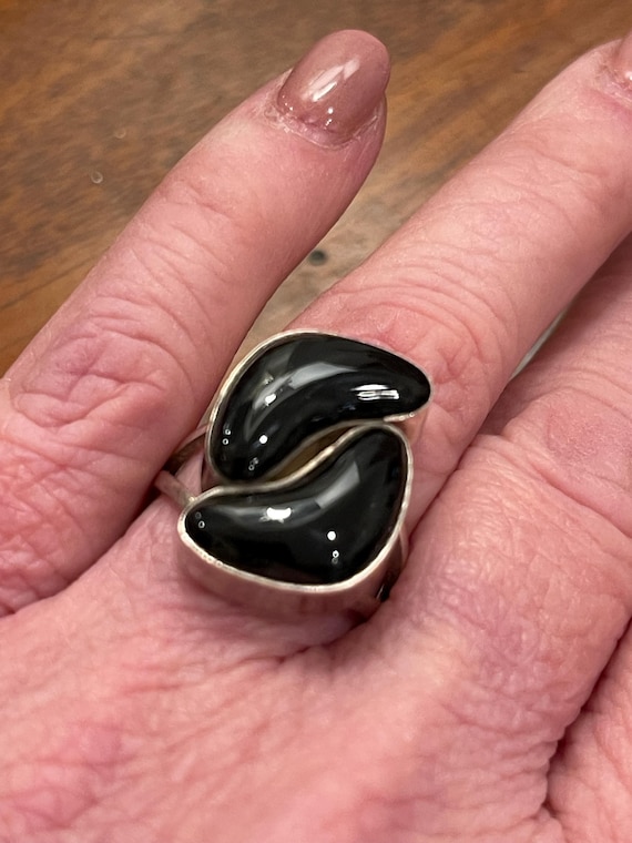 Sterling Silver and Black Onyx and Silver Ring si… - image 1