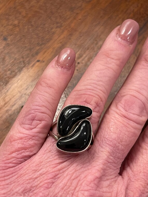 Sterling Silver and Black Onyx and Silver Ring si… - image 2