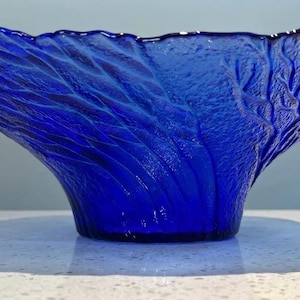 Finnish Art Glass Cobalt Blue Bowl Centerpiece Decor