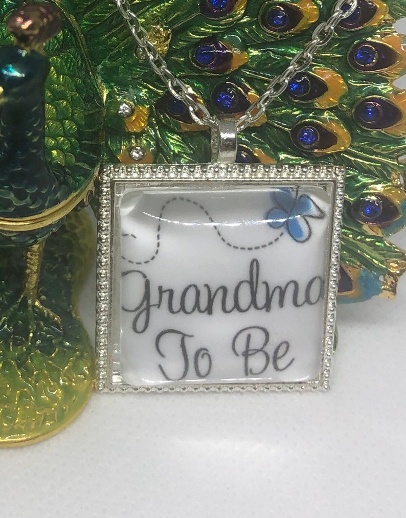 Boy necklace Grandma to Be
