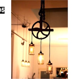Beautiful Rustic Farmhouse lamp with mason jars and Pulley