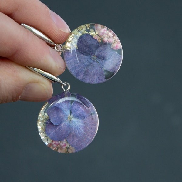 Resin flower earrings, real blue hydrangea earrings, boho botanical jewelry, anniversary gift for wife, Girlfriend Birthday Gift