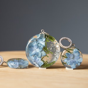 Resin set of jewelry with real hydrangea, Dried flower resin jewelry, Mothers day gift from daughter image 1