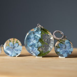 Resin set of jewelry with real hydrangea, Dried flower resin jewelry, Mothers day gift from daughter image 2