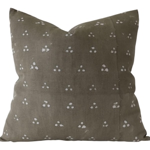 Mossyrock Block Print Pillow Cover: Green Linen, Modern Farmhouse