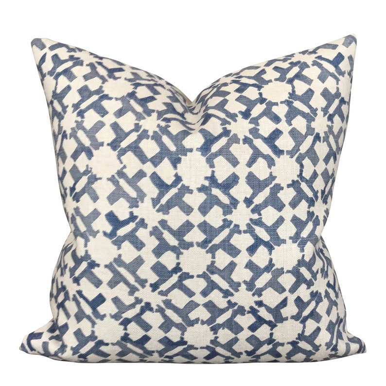 Peter Dunham Designer Pillows // Orcha in Indigo Throw Pillow. #indigoblue #throwpillow #handmadedecor