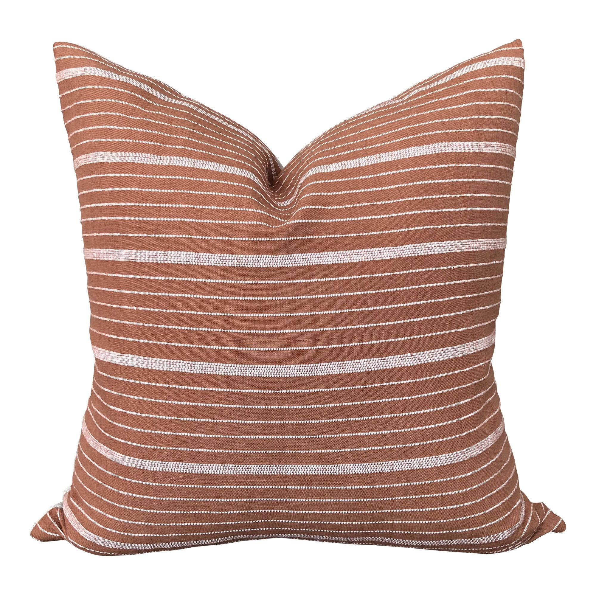 Kufri Cusco Stripe Designer Pillow en Terre Cuite // Oreillers Rayés Moderne Boho Throw Pillows Déco