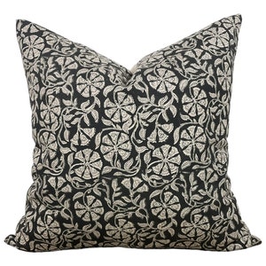 Designer &quot;Lomita&quot; Block Print Pillow Cover // Black and Cream Pillow Cover // Boutique Pillow Covers // Modern Farmhouse